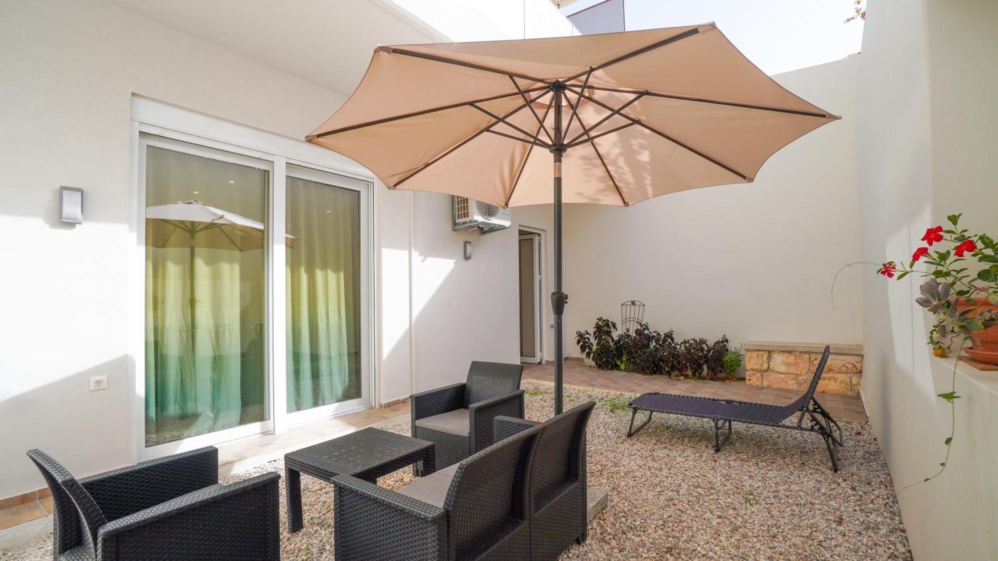 Odyssey Residences 2 Chania  ภายนอก รูปภาพ